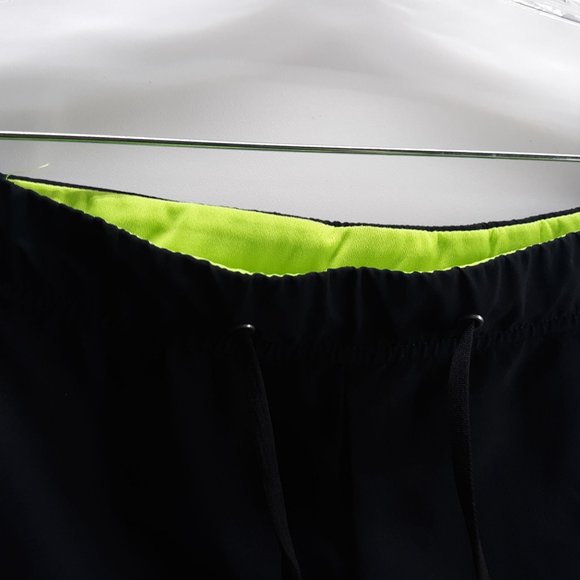 Kalenji Decathlon Mens Running Shorts Black Green NO SIZE TAG SEE MEASUREMENTS - Picture 4 of 12